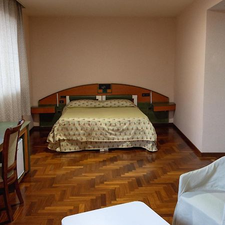 Hotel San Nicola ラゴネグロ エクステリア 写真